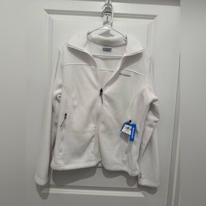 BRAND NEW W TAGS - Columbia Women's White Fleece Jacket